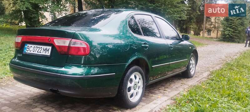 Седан SEAT Toledo 2001 в Рудки