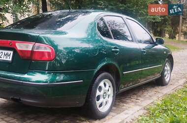 Седан SEAT Toledo 2001 в 