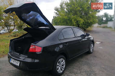 Лифтбек SEAT Toledo 2014 в 