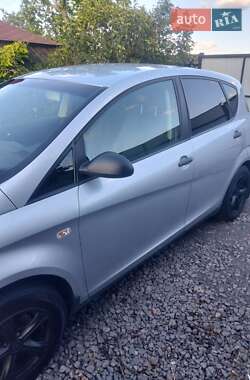 Хэтчбек SEAT Toledo 2008 в 