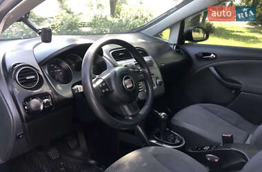 Хэтчбек SEAT Toledo 2007 в 