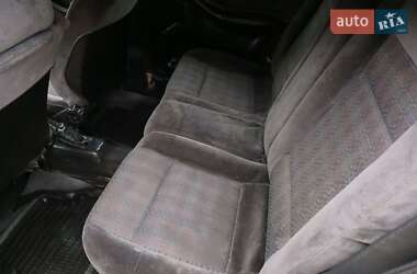 Седан SEAT Toledo 1994 в 