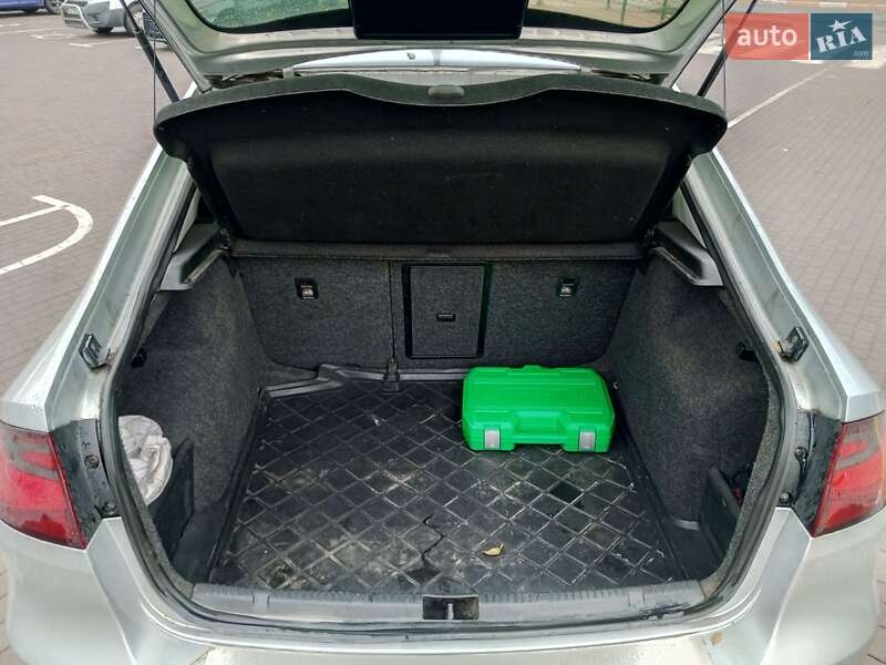 Ліфтбек SEAT Toledo 2012 в Бучі фото 8 Ліфтбек SEAT Toledo 2012 в Бучі