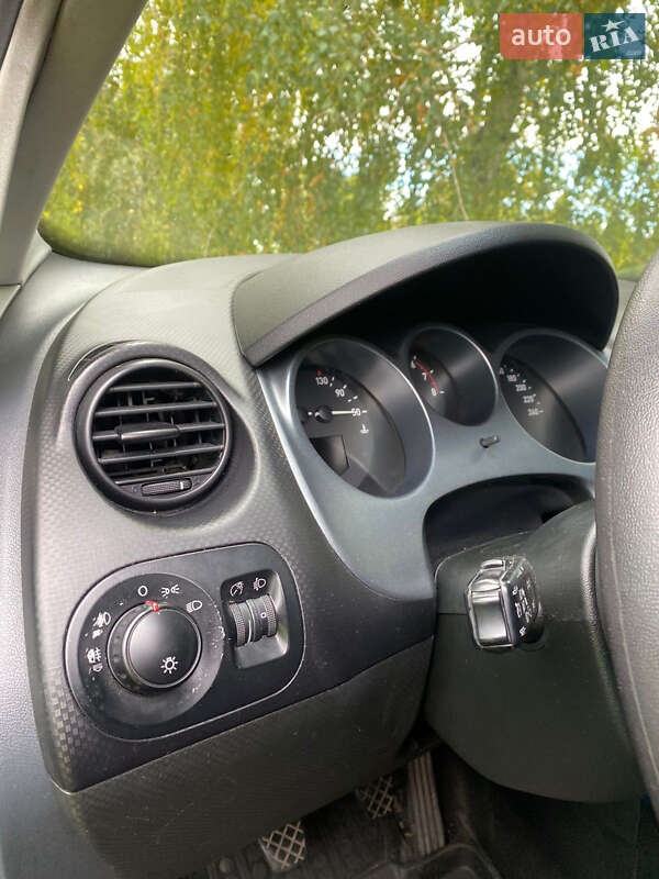 Хэтчбек SEAT Toledo 2008 в Броварах