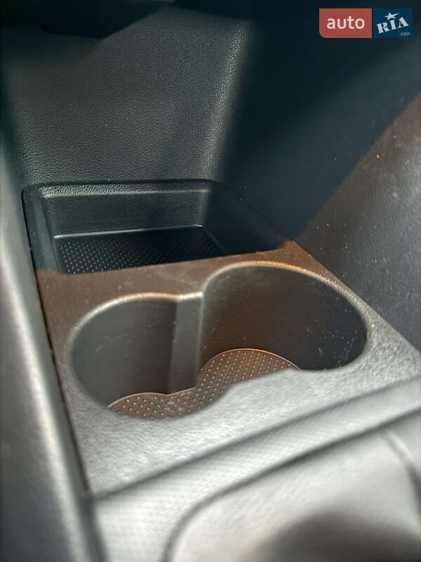 Лифтбек SEAT Toledo 2016 в Житомире фото 21 Лифтбек SEAT Toledo 2016 в Житомире