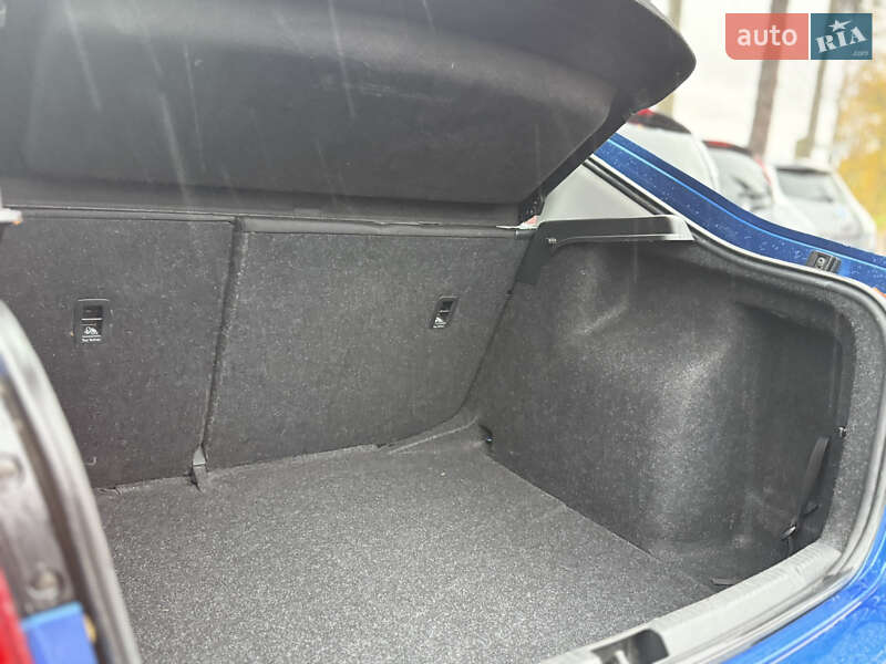 Лифтбек SEAT Toledo 2016 в Житомире фото 33 Лифтбек SEAT Toledo 2016 в Житомире