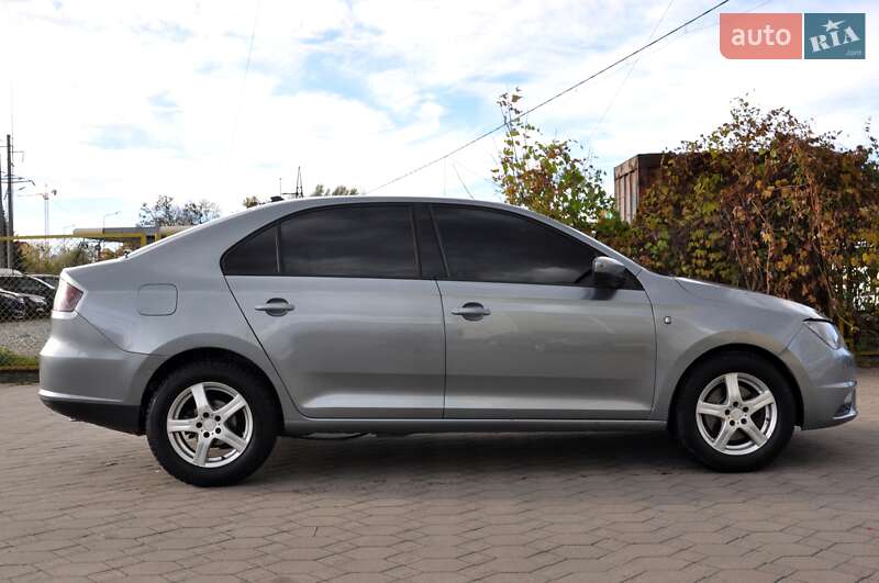 Ліфтбек SEAT Toledo 2013 в Львові фото 8 Ліфтбек SEAT Toledo 2013 в Львові