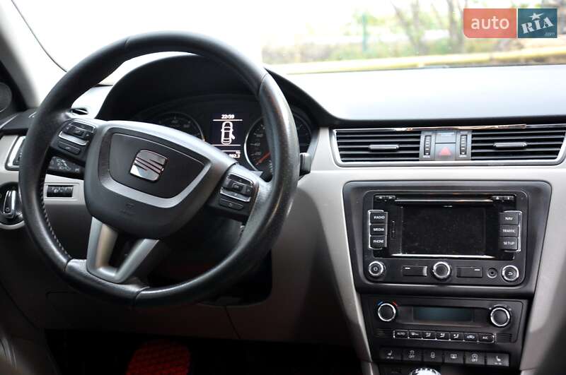 Ліфтбек SEAT Toledo 2013 в Львові фото 29 Ліфтбек SEAT Toledo 2013 в Львові