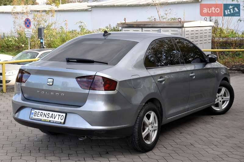 Ліфтбек SEAT Toledo 2013 в Львові фото 36 Ліфтбек SEAT Toledo 2013 в Львові