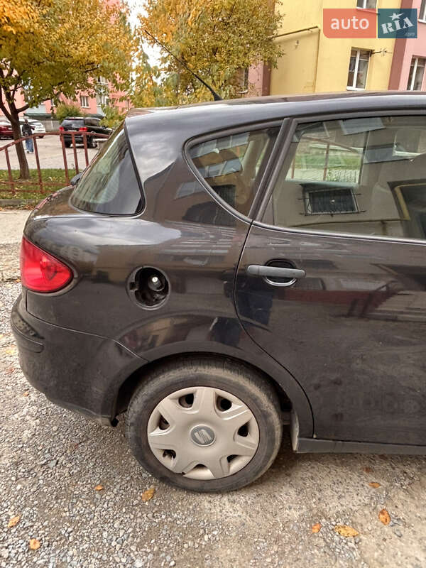 Хэтчбек SEAT Toledo 2008 в Ивано-Франковске фото 9 Хэтчбек SEAT Toledo 2008 в Ивано-Франковске