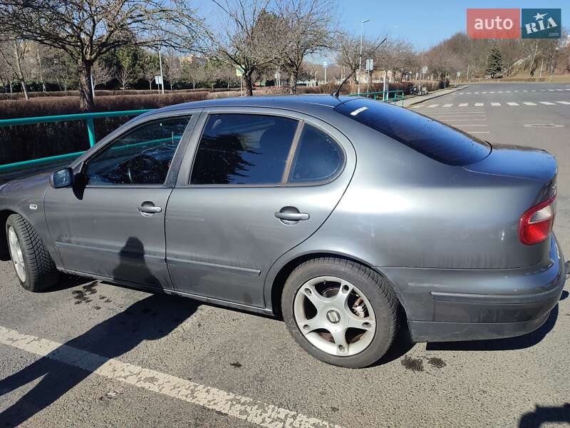 Седан SEAT Toledo 2002 в Дніпрі фото 10 Седан SEAT Toledo 2002 в Дніпрі