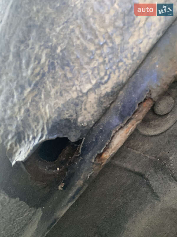 Седан SEAT Toledo 2002 в Львові