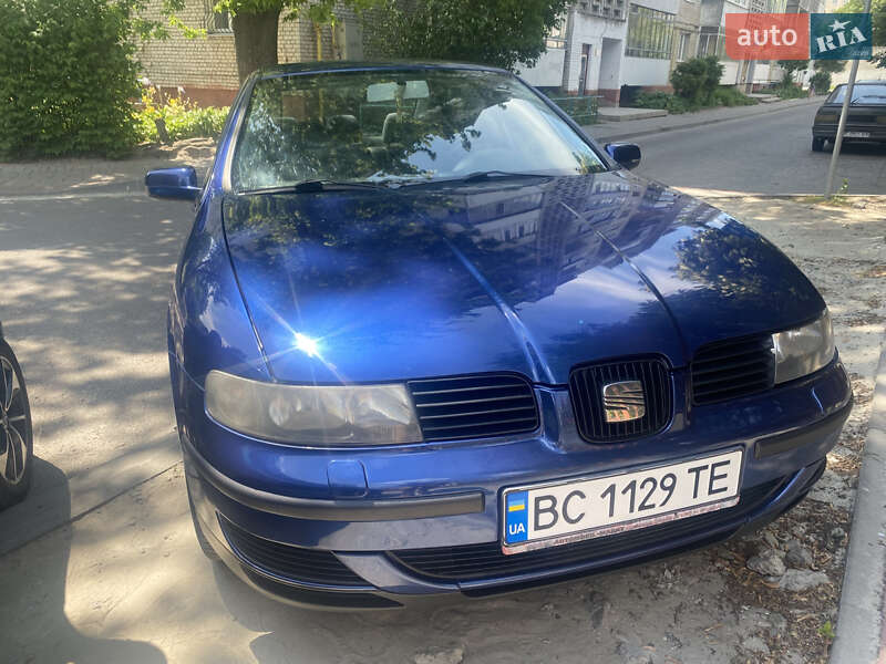 Седан SEAT Toledo 2002 в Львові