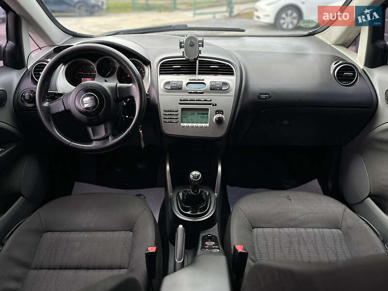 Хетчбек SEAT Toledo 2005 в Шептицькому фото 29 Хетчбек SEAT Toledo 2005 в Шептицькому