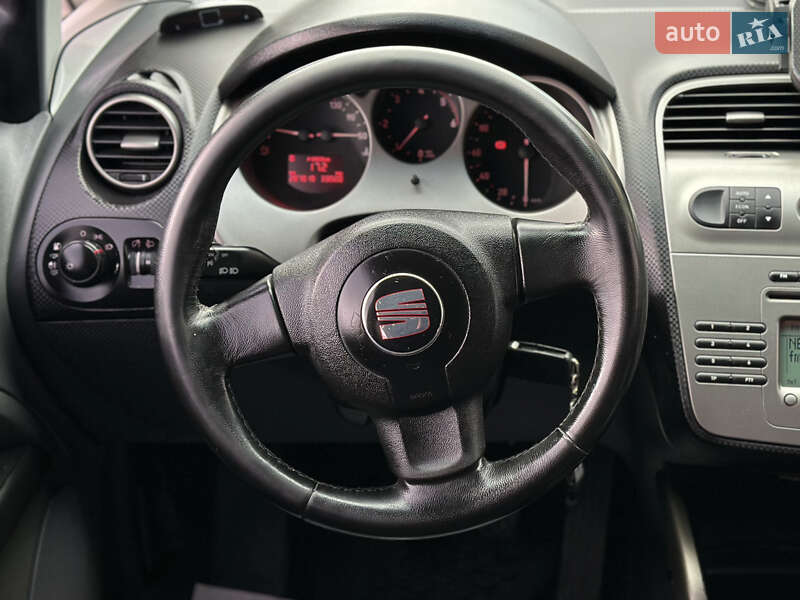 Хетчбек SEAT Toledo 2005 в Шептицькому фото 32 Хетчбек SEAT Toledo 2005 в Шептицькому