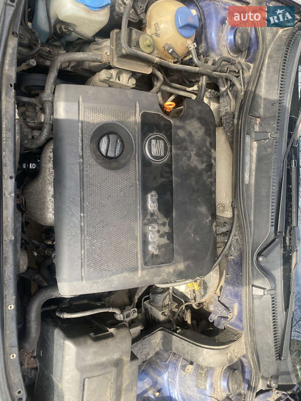 Седан SEAT Toledo 2002 в Львові