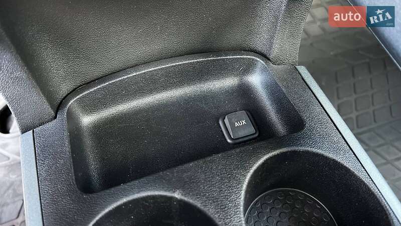 Хетчбек SEAT Toledo 2006 в Києві фото 29 Хетчбек SEAT Toledo 2006 в Києві