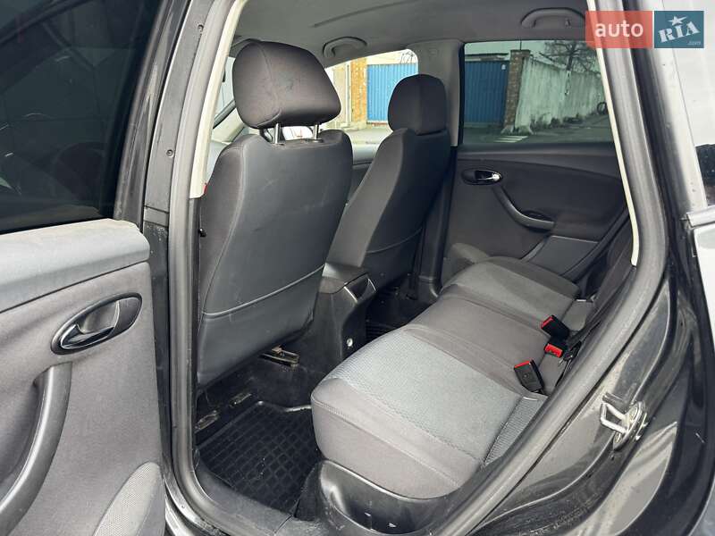 Хетчбек SEAT Toledo 2008 в Києві