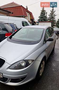 Хэтчбек SEAT Toledo 2008 в Киеве