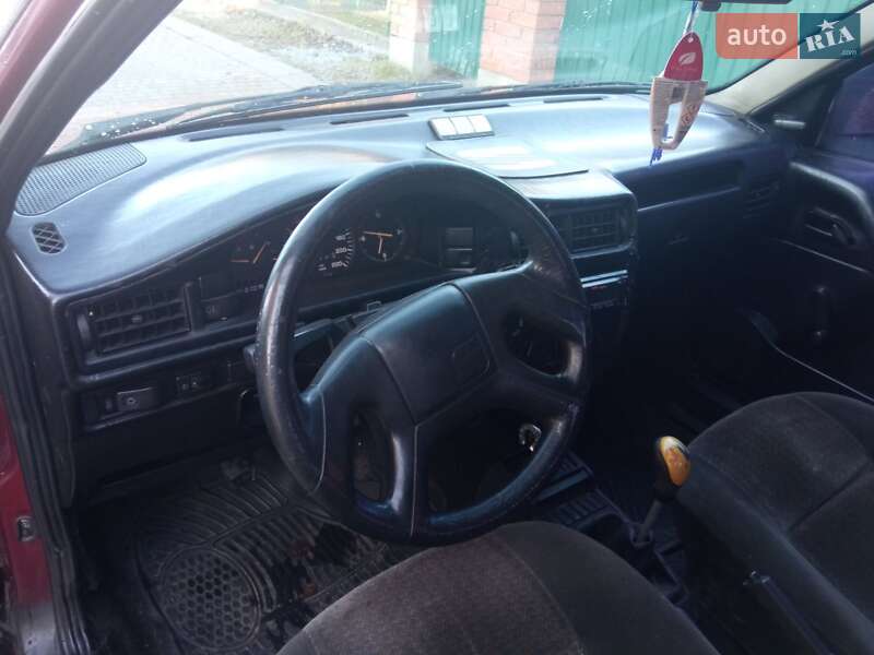 Седан SEAT Toledo 1993 в Львові