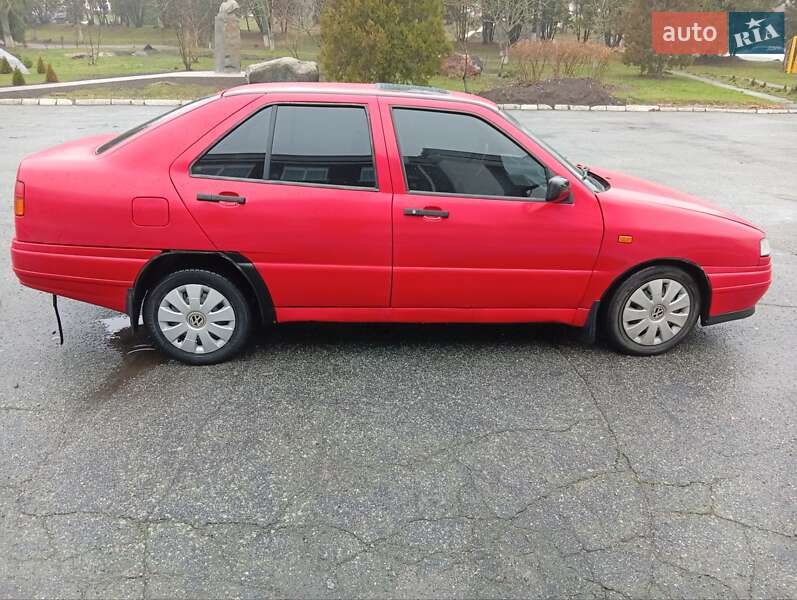 Седан SEAT Toledo 1992 в Киеве