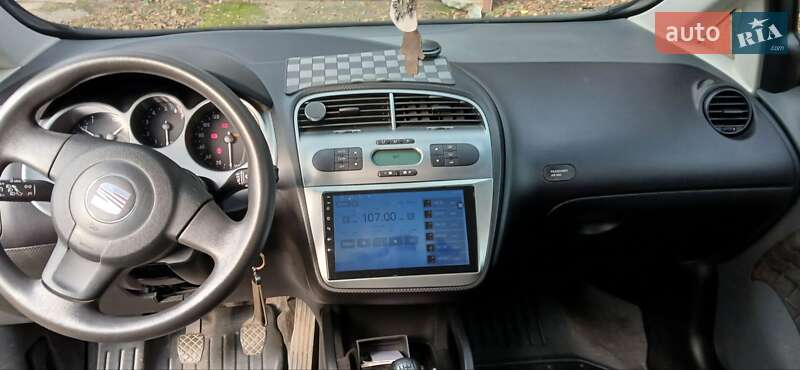 Хэтчбек SEAT Toledo 2008 в Запорожье