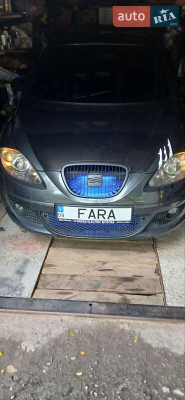 Хэтчбек SEAT Toledo 2008 в Запорожье