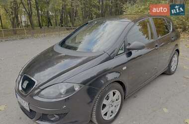 Хетчбек SEAT Toledo 2008 в Львові