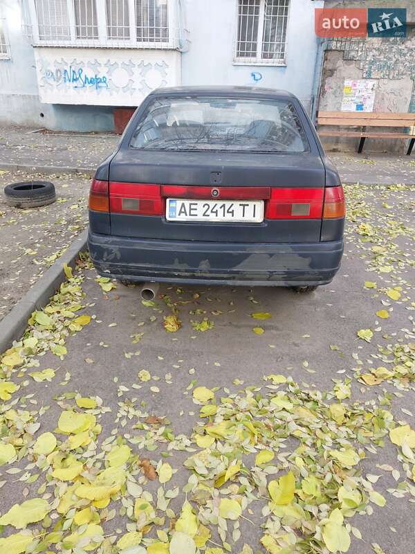 Седан SEAT Toledo 1992 в Дніпрі