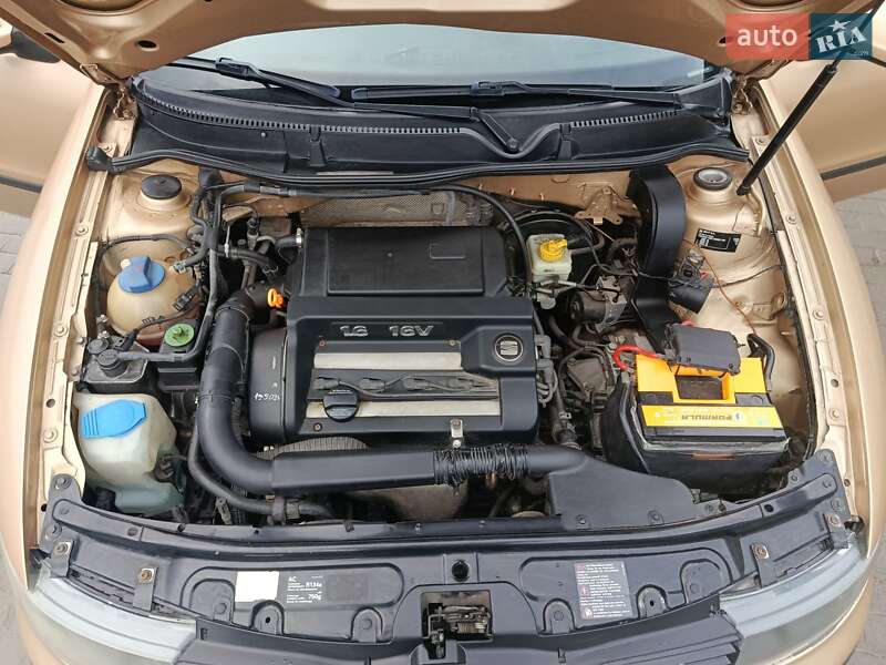 Седан SEAT Toledo 2001 в Тернополі