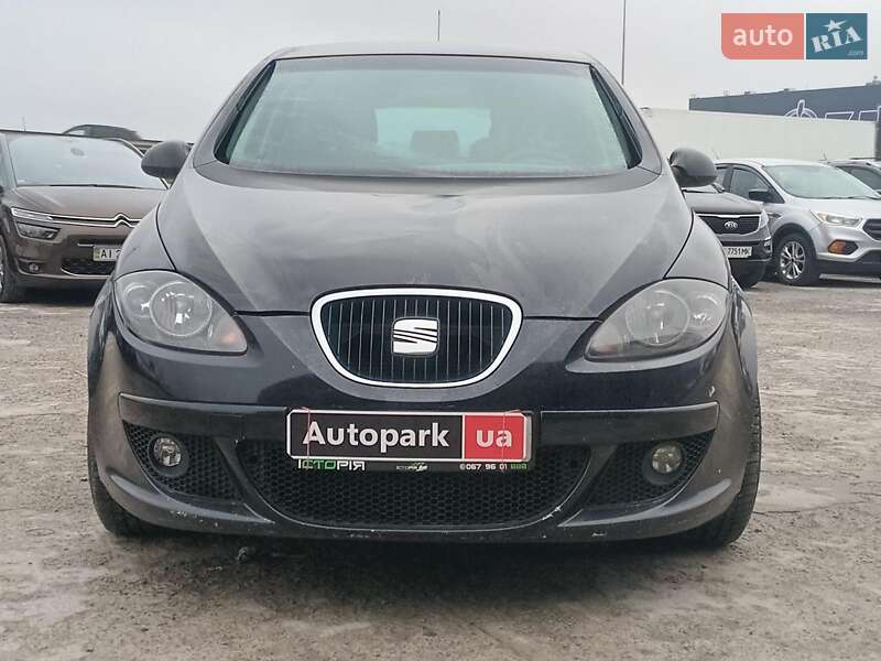 Хэтчбек SEAT Toledo 2008 в Львове