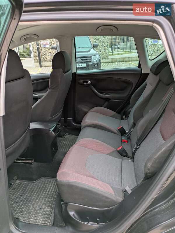 Хэтчбек SEAT Toledo 2005 в Тлумаче фото 9 Хэтчбек SEAT Toledo 2005 в Тлумаче
