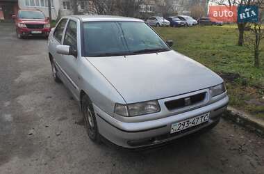 Седан SEAT Toledo 1997 в Каменке-Бугской