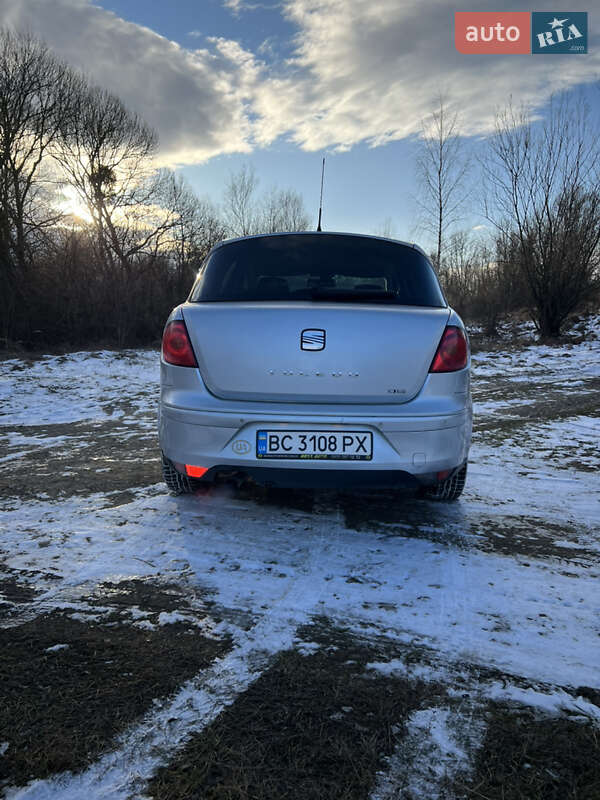 Хетчбек SEAT Toledo 2008 в Стрию