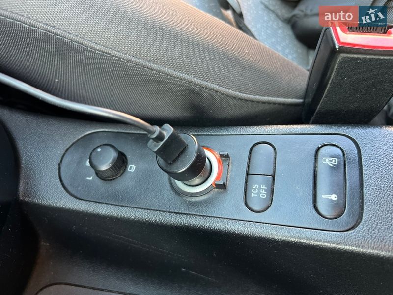 Хэтчбек SEAT Toledo 2004 в Тернополе