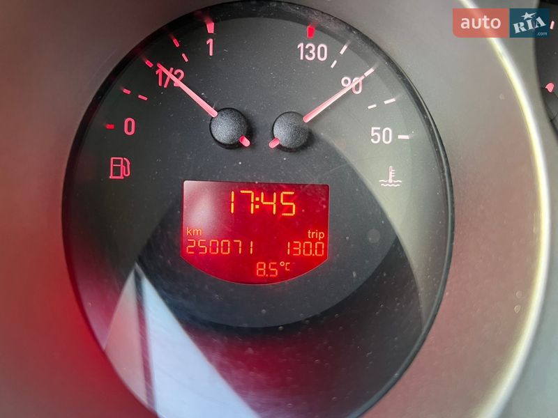 Хэтчбек SEAT Toledo 2004 в Тернополе