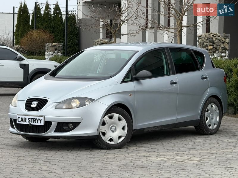 Хэтчбек SEAT Toledo 2008 в Стрые
