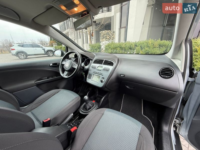 Хэтчбек SEAT Toledo 2008 в Стрые