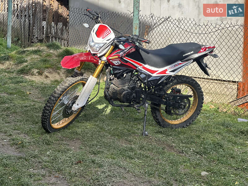 Мотоцикл Кросс Senke Desert 2023 в Вигоді