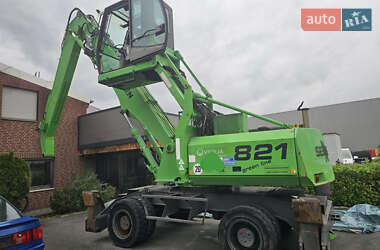 Колесный экскаватор Sennebogen 821 2001 в Одессе
