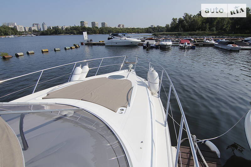 Моторна яхта Sessa Marine C32 2003 в Києві фото 20 Моторна яхта Sessa Marine C32 2003 в Києві