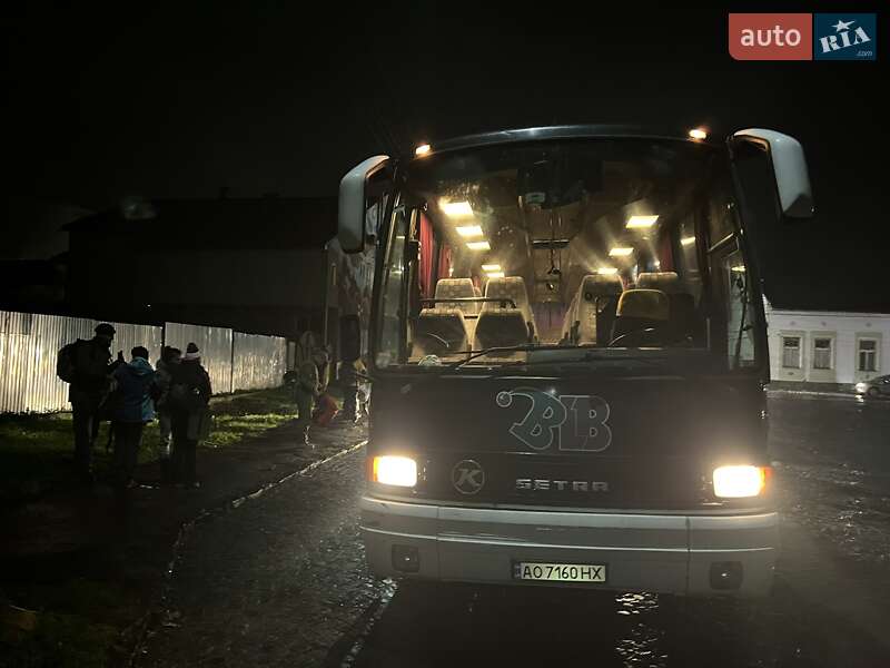 Туристичний / Міжміський автобус Setra 215 HD 1990 в Сваляві