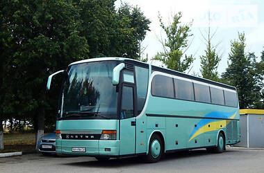 Туристический / Междугородний автобус Setra 315 HDH 2001 в 