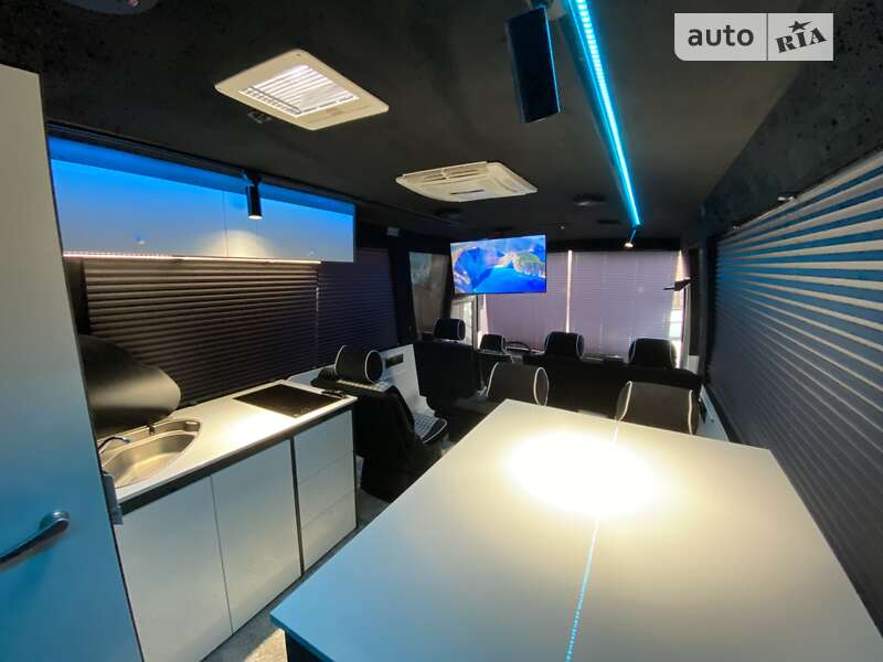 Інші автобуси Setra S 309HD 1993 в Києві