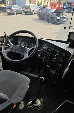 Туристический / Междугородний автобус Setra S 328 1997 в 