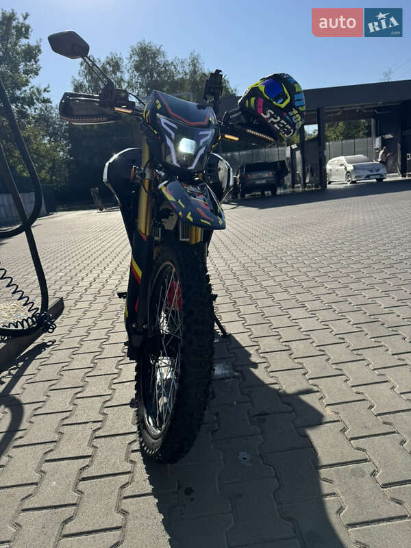 Мотоцикл Багатоцільовий (All-round) Shineray VXR 300 2024 в Обухові