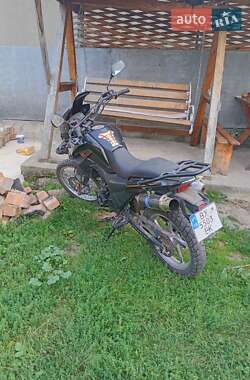 Мотоцикл Многоцелевой (All-round) Shineray X-Trail 200 2020 в 