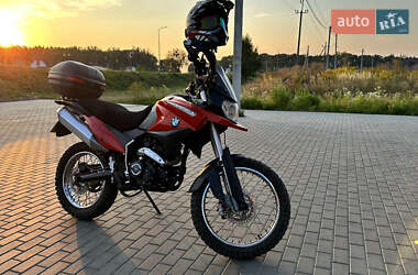 Мотоцикл Многоцелевой (All-round) Shineray XY 250GY-6B Enduro 2016 в Луцке