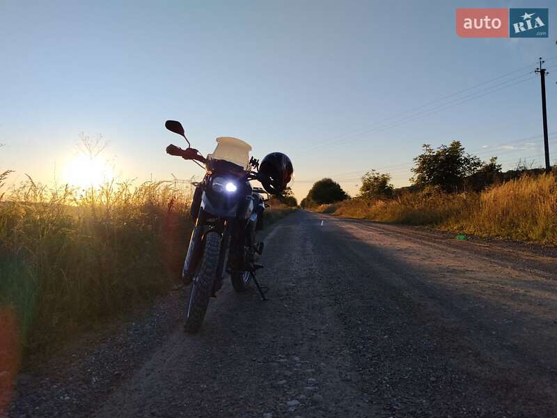Мотоцикл Спорт-туризм Shineray XY 250GY-9A 2019 в Перемышлянах фото Мотоцикл Спорт-туризм Shineray XY 250GY-9A 2019 в Перемышлянах