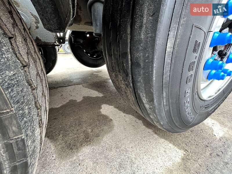 Цистерна полуприцеп Simatra NC-02 2007 в Львове